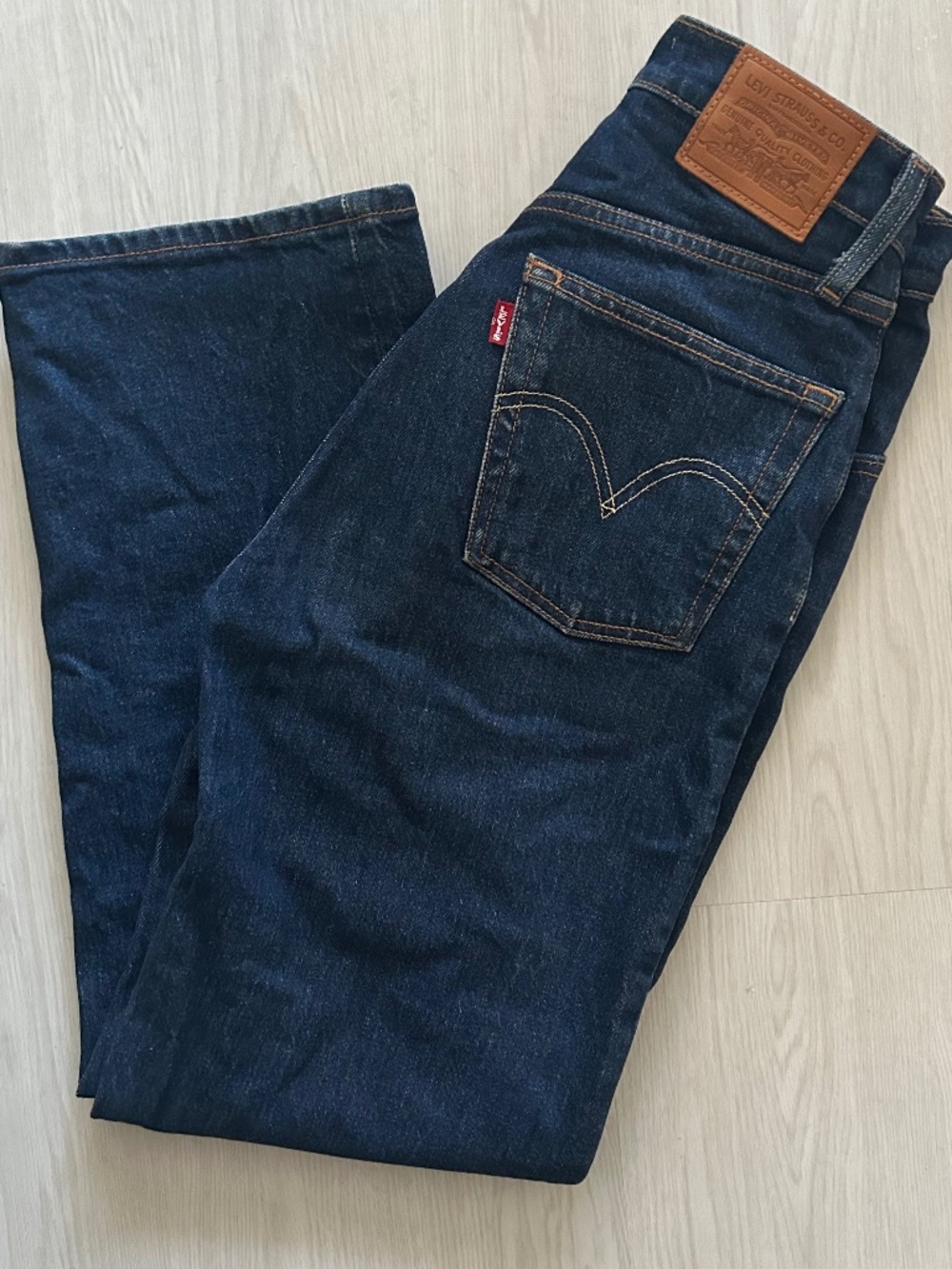 Size 25W Levis Ribcage Straight High Waisted Ankle Jeans Classic Red Tab Denim